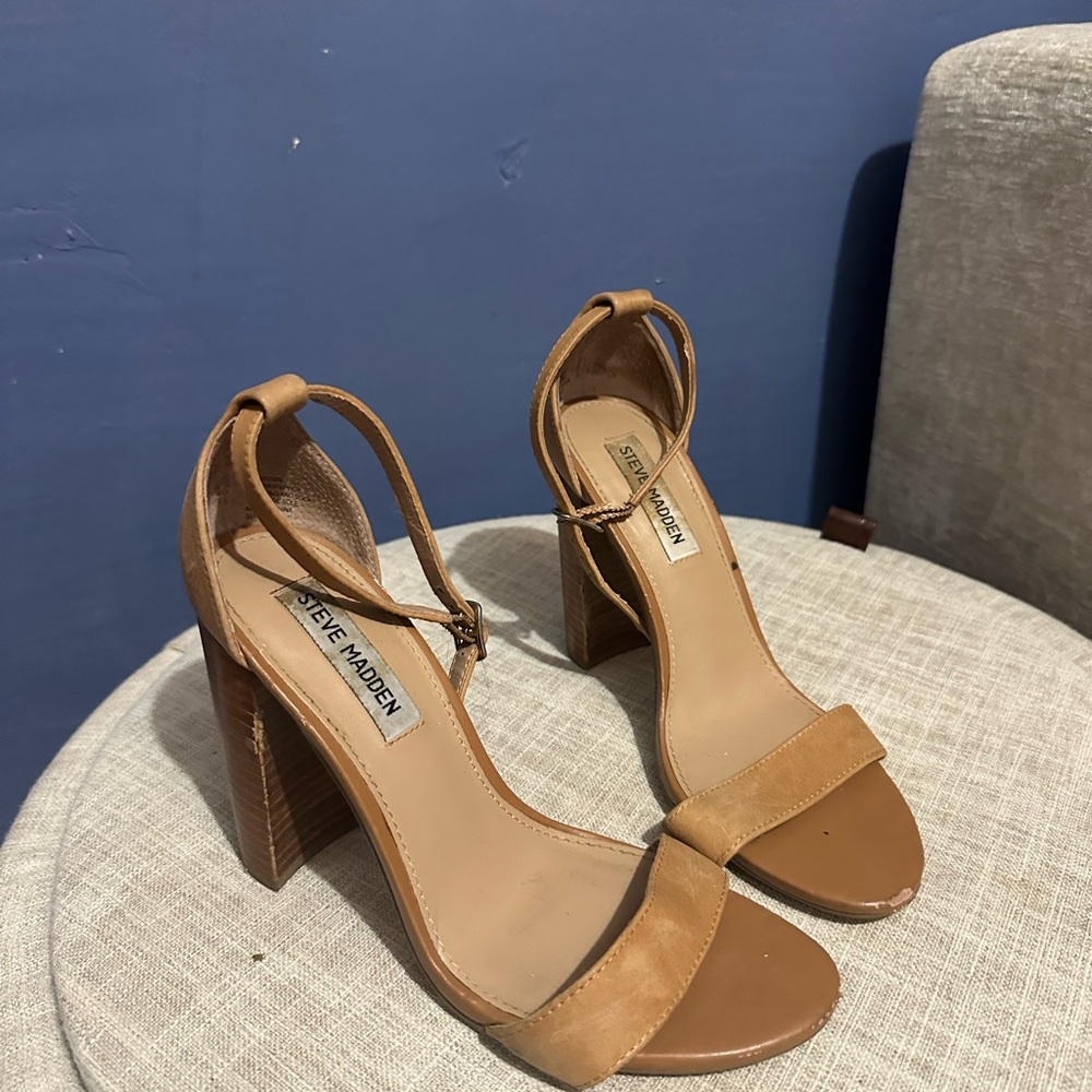 Steve Madden Tan Chunky Heel Sandals